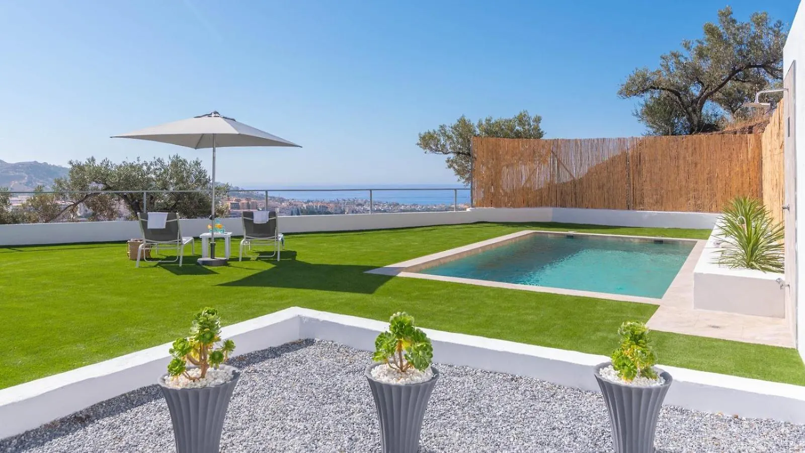Villa Carmen Torrox By Ruralidays contacts
